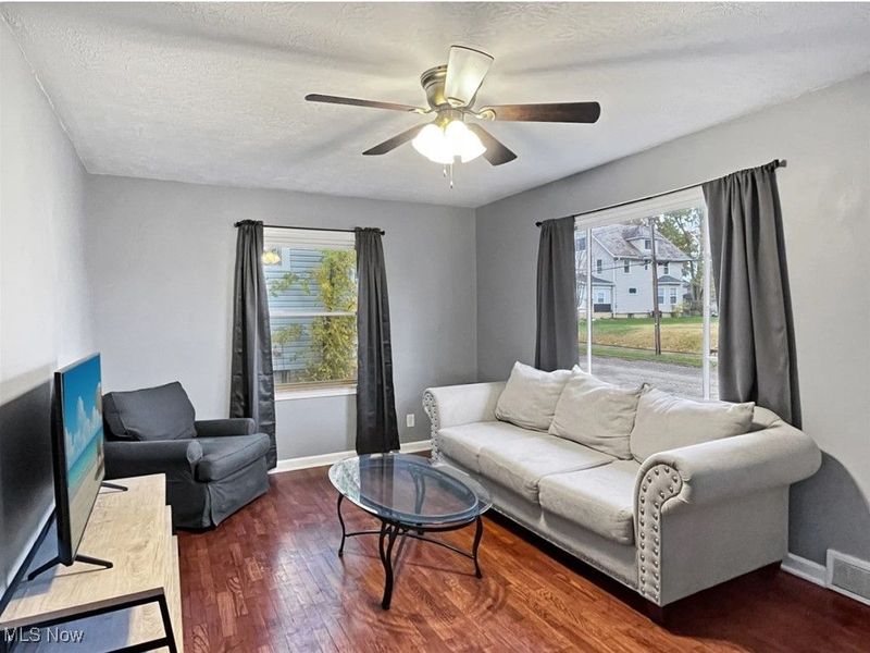 479 W High Street, Alliance, OH 44601 Photo 4
