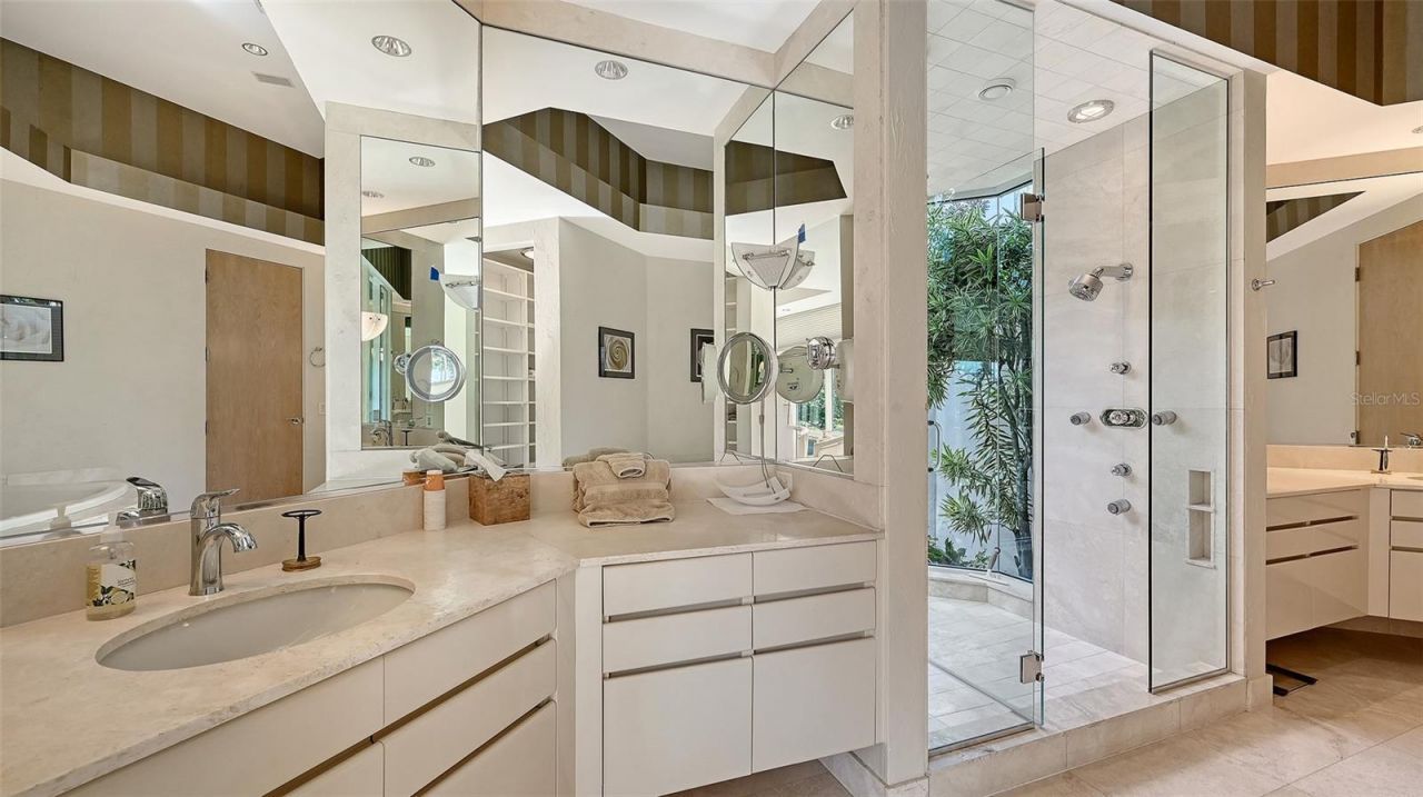 510 Harbor Gate Way, Longboat Key, FL 34228 Photo