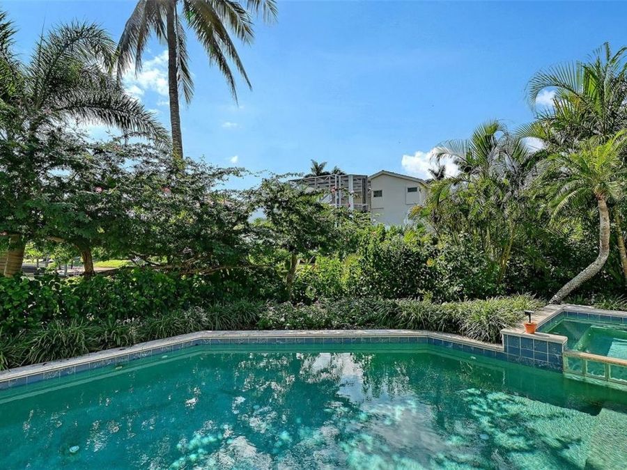 Property Image 62