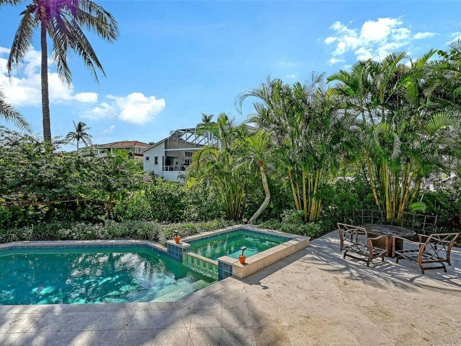 Property Image 75