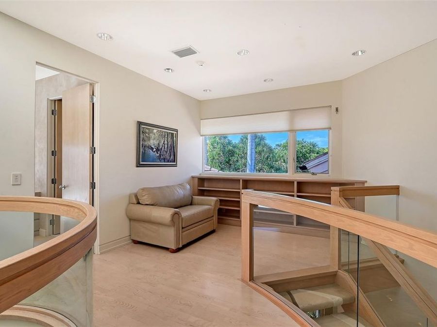 Property Image 79