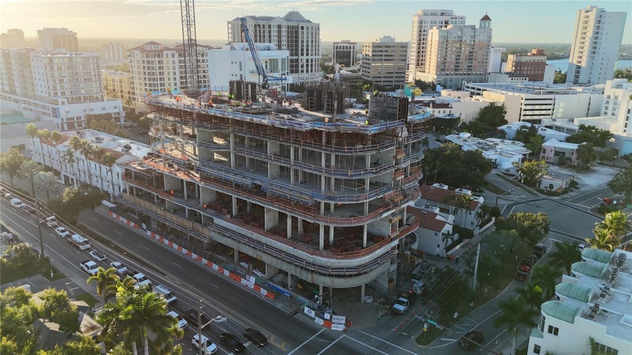 290 Cocoanut Avenue, Unit 604, Sarasota, FL 34236 Photo