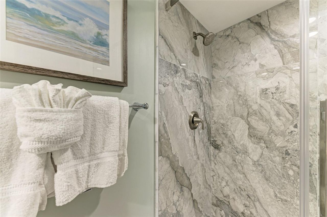 5125 Gulf Of Mexico Drive, Unit 7, Longboat Key, FL 34228 Photo