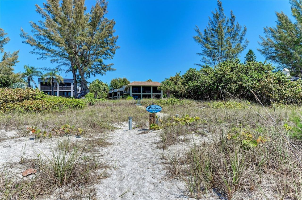 5125 Gulf Of Mexico Drive, Unit 7, Longboat Key, FL 34228 Photo