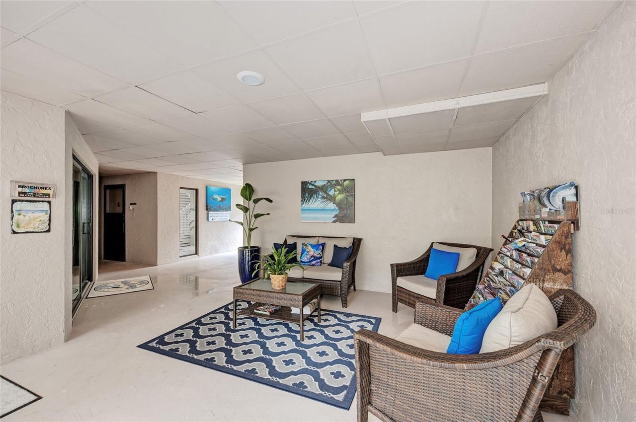 5125 Gulf Of Mexico Drive, Unit 7, Longboat Key, FL 34228 Photo