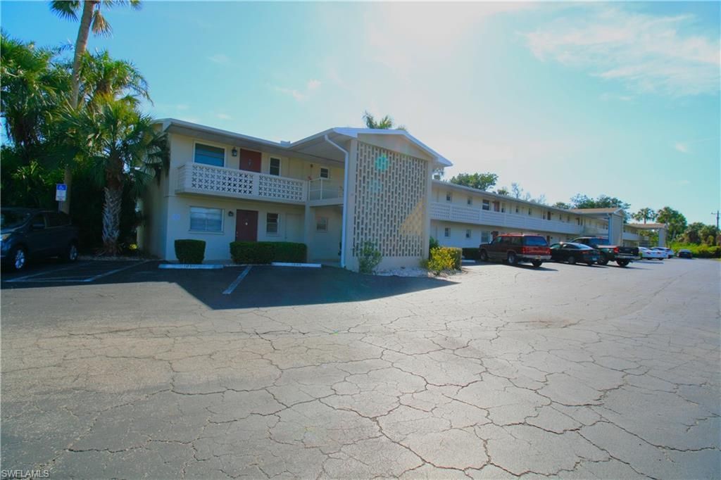 1008 Tropic Ter, North Fort Myers, FL 33903 Photo