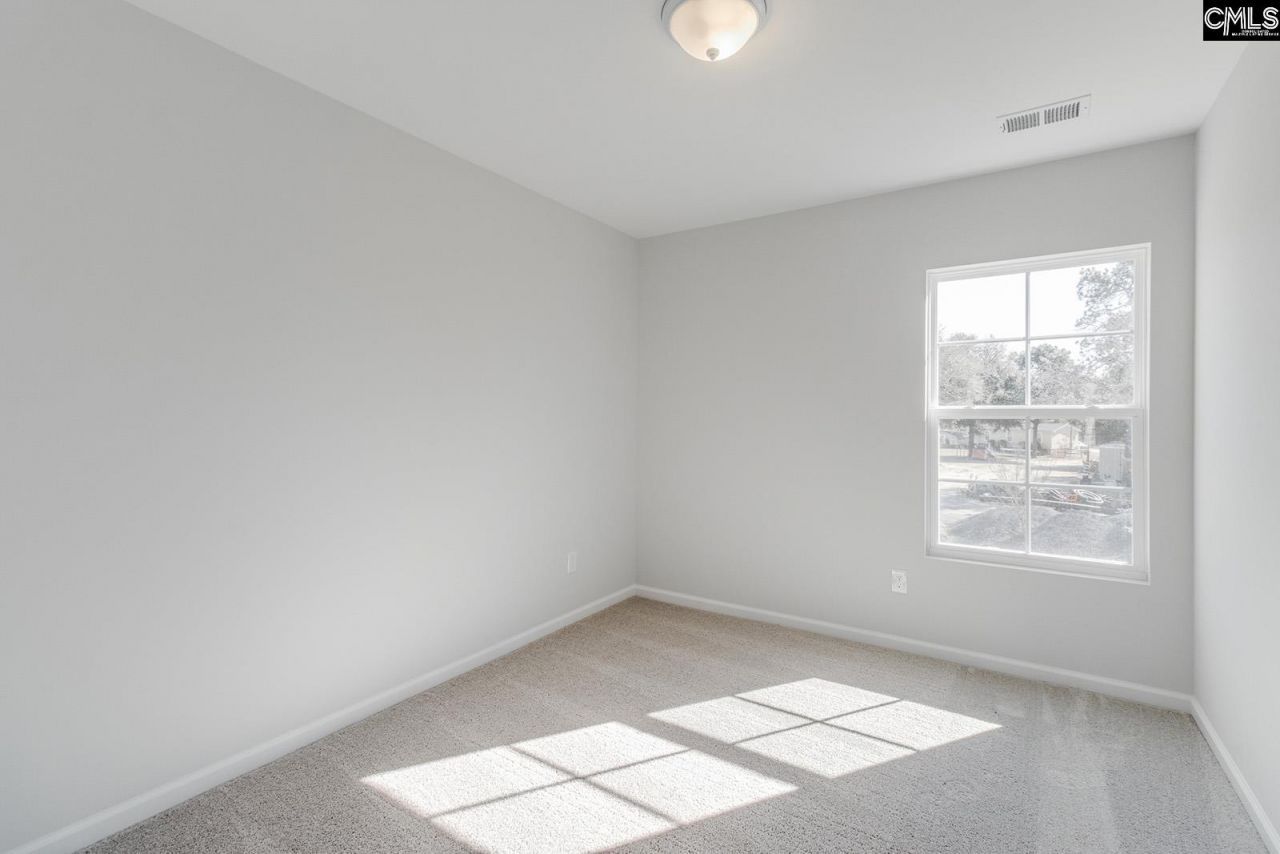 1084 Astoria Drive Photo 23