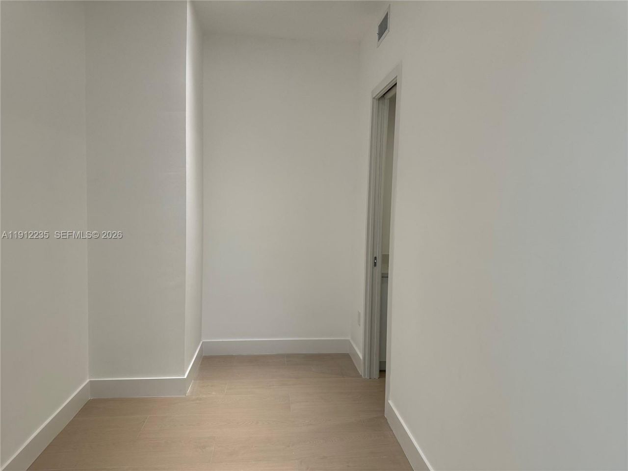 881 Ocean Dr, Unit L3, Key Biscayne, FL 33149 Photo