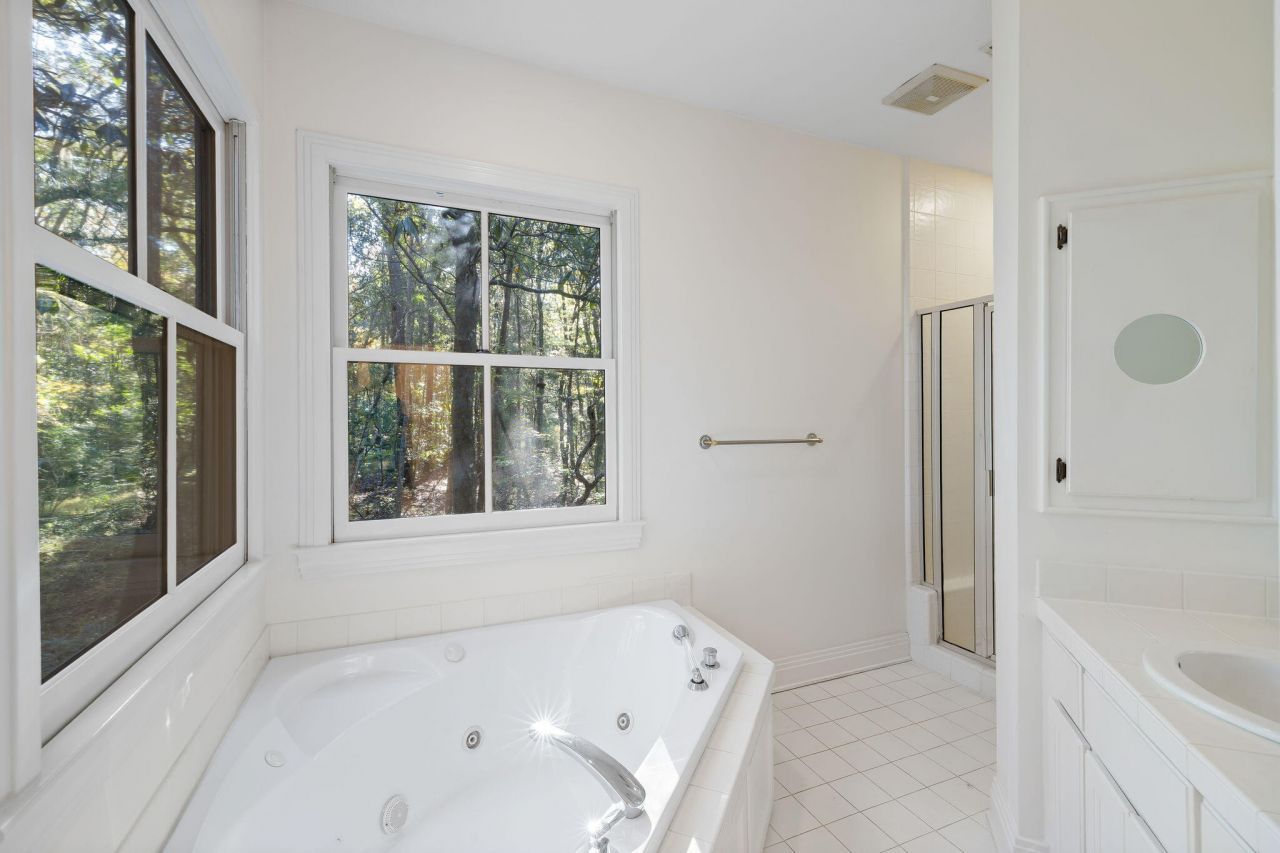 17 Middleton Oaks Road Photo 14