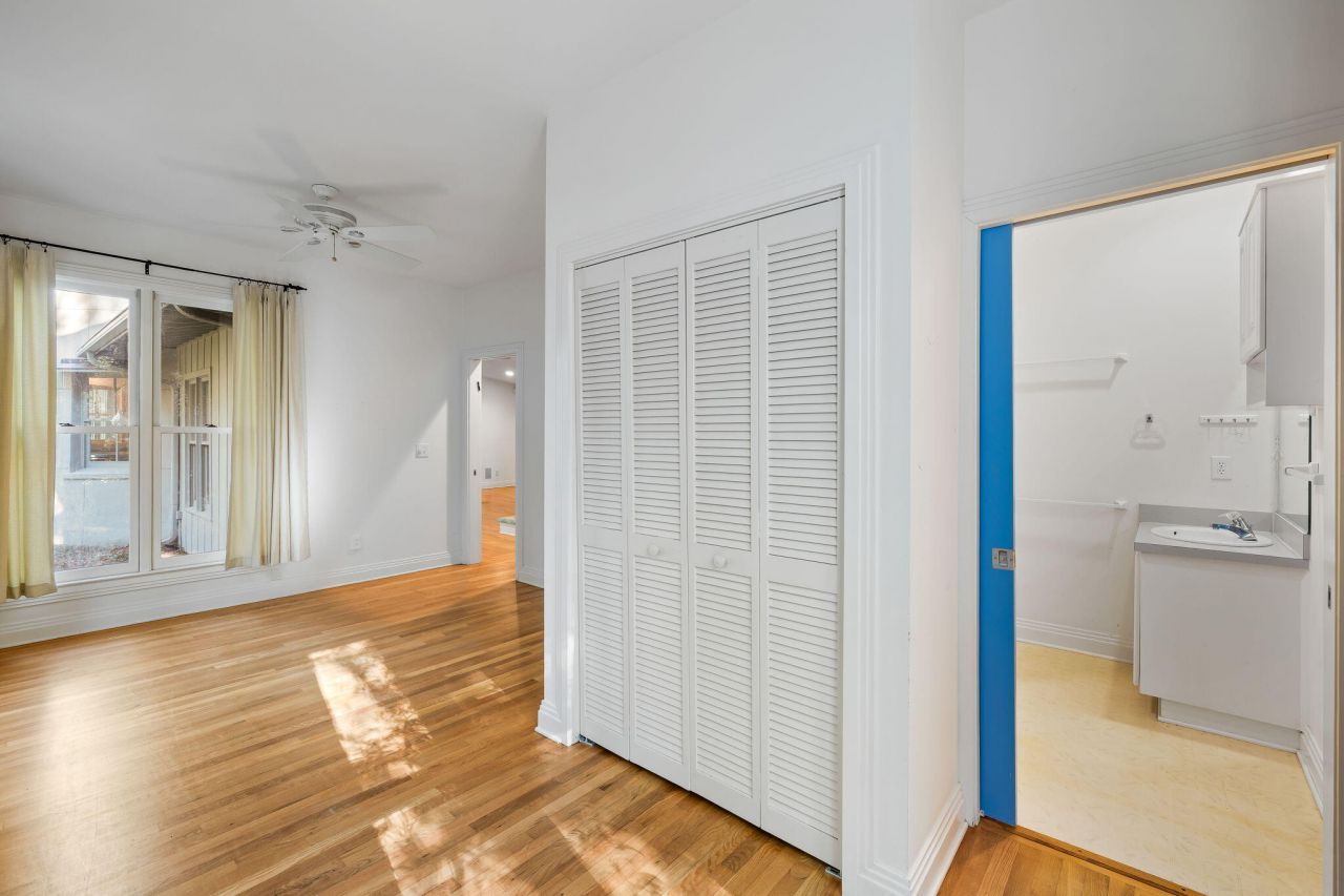 17 Middleton Oaks Road Photo 16