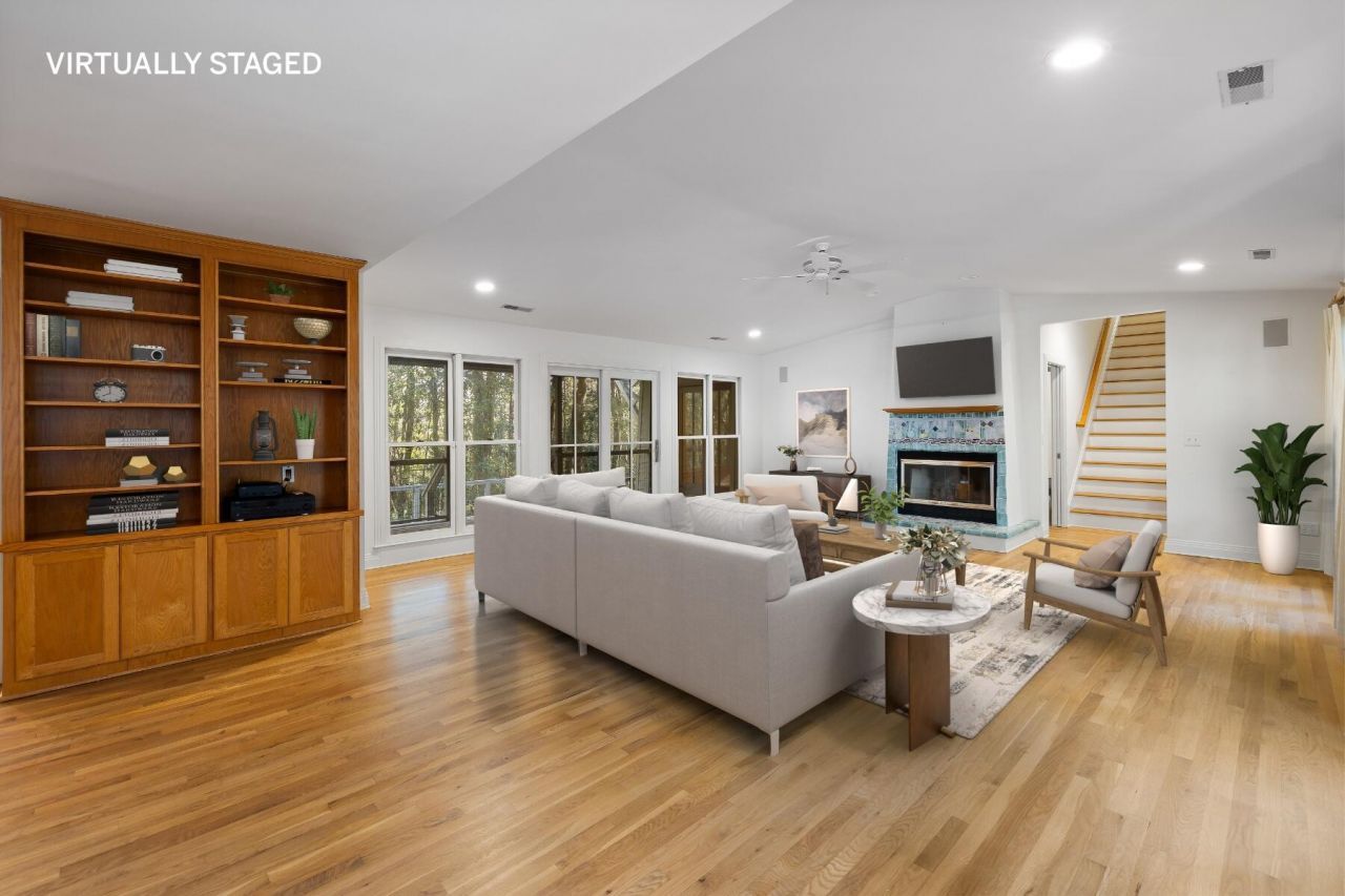 17 Middleton Oaks Road Photo 2