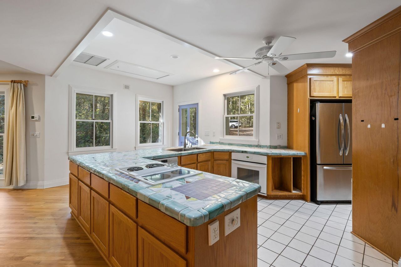 17 Middleton Oaks Road Photo 6