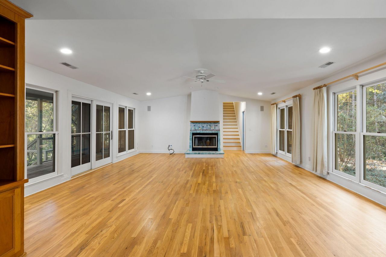 17 Middleton Oaks Road Photo 8