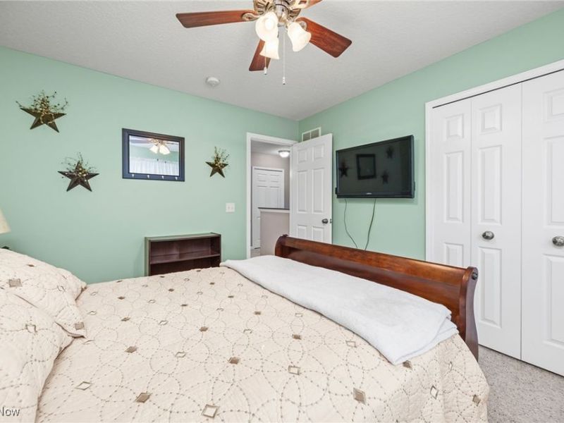 13014 Duquette Avenue NE, Hartville, OH 44632 Photo 23