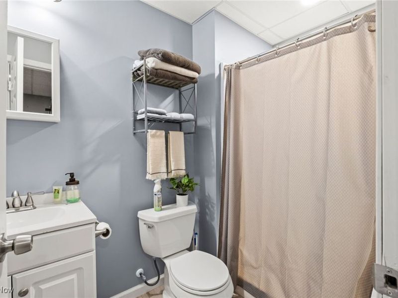 13014 Duquette Avenue NE, Hartville, OH 44632 Photo 30