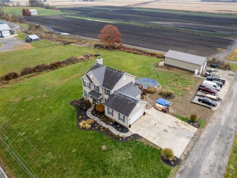 13014 Duquette Avenue NE, Hartville, OH 44632 Photo 42