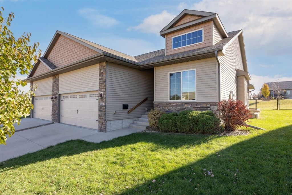 1217 Copper Mountain Dr., North Liberty, IA 52317 Main Photo