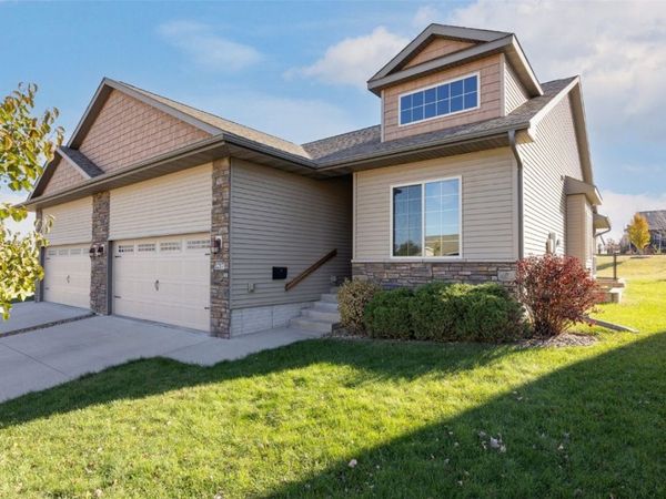 1217 Copper Mountain Dr., North Liberty, IA 52317