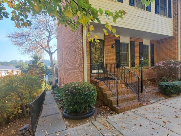 6520 Roswell Road, Unit 59, Sandy Springs, GA 30328