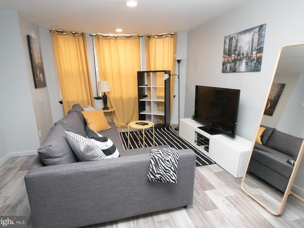 2135 WALNUT STREET, Unit 304, PHILADELPHIA, PA 19103