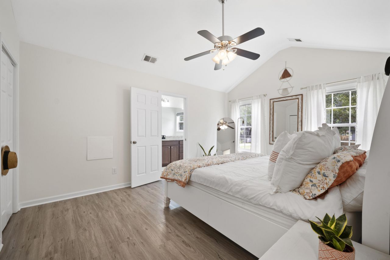 3622 Hilton Drive Photo 15