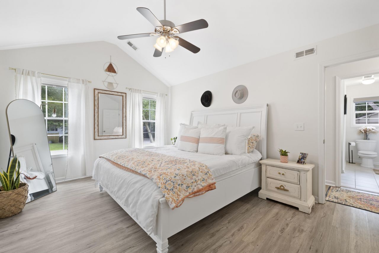 3622 Hilton Drive Photo 16