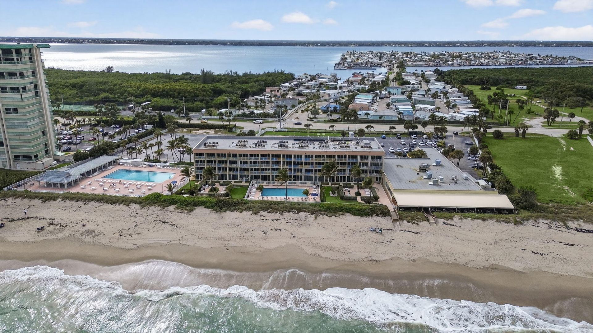 9800 S Ocean Drive, Unit 302, Jensen Beach, FL 34957 Photo