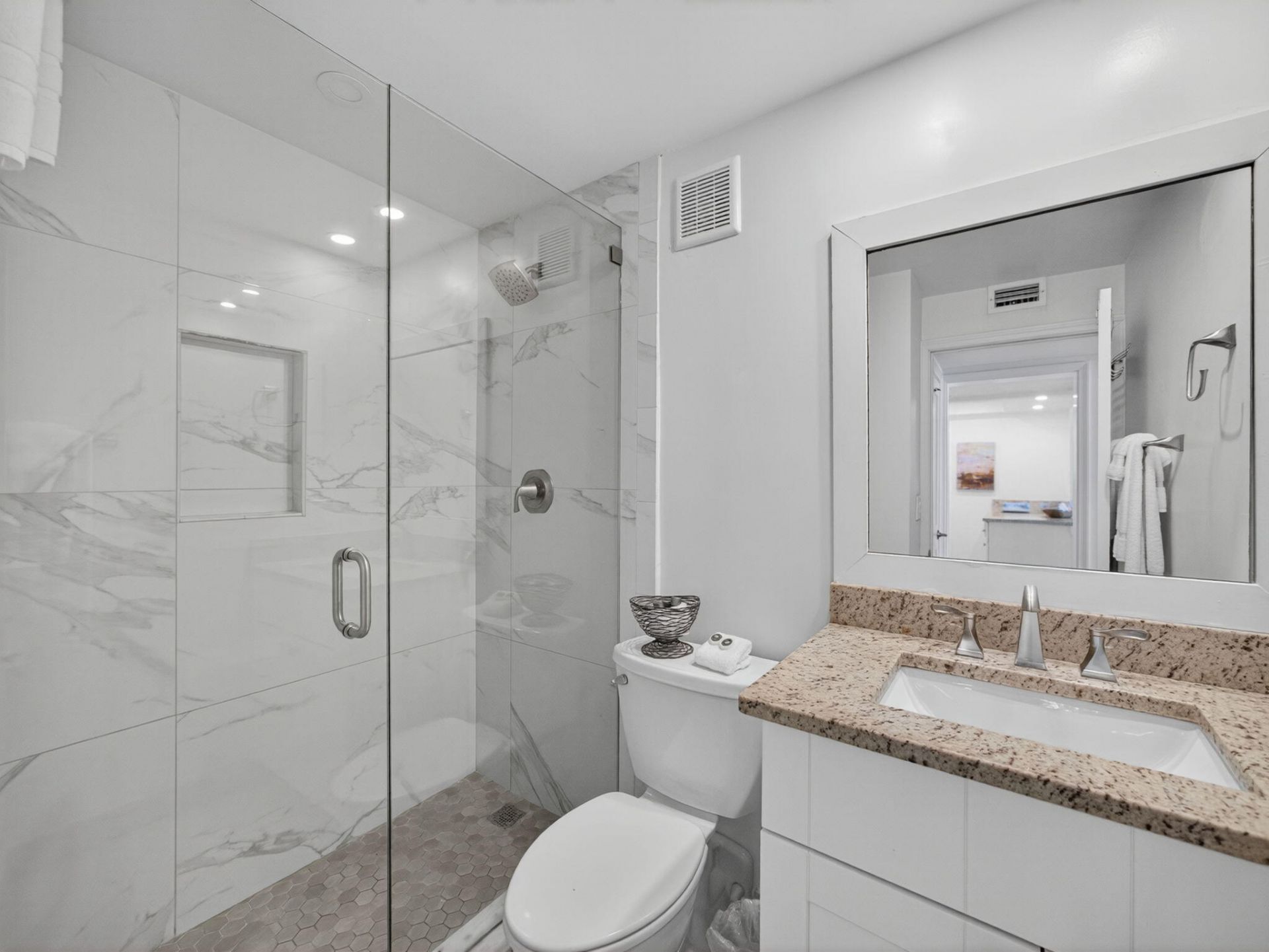 9800 S Ocean Drive, Unit 302, Jensen Beach, FL 34957 Photo