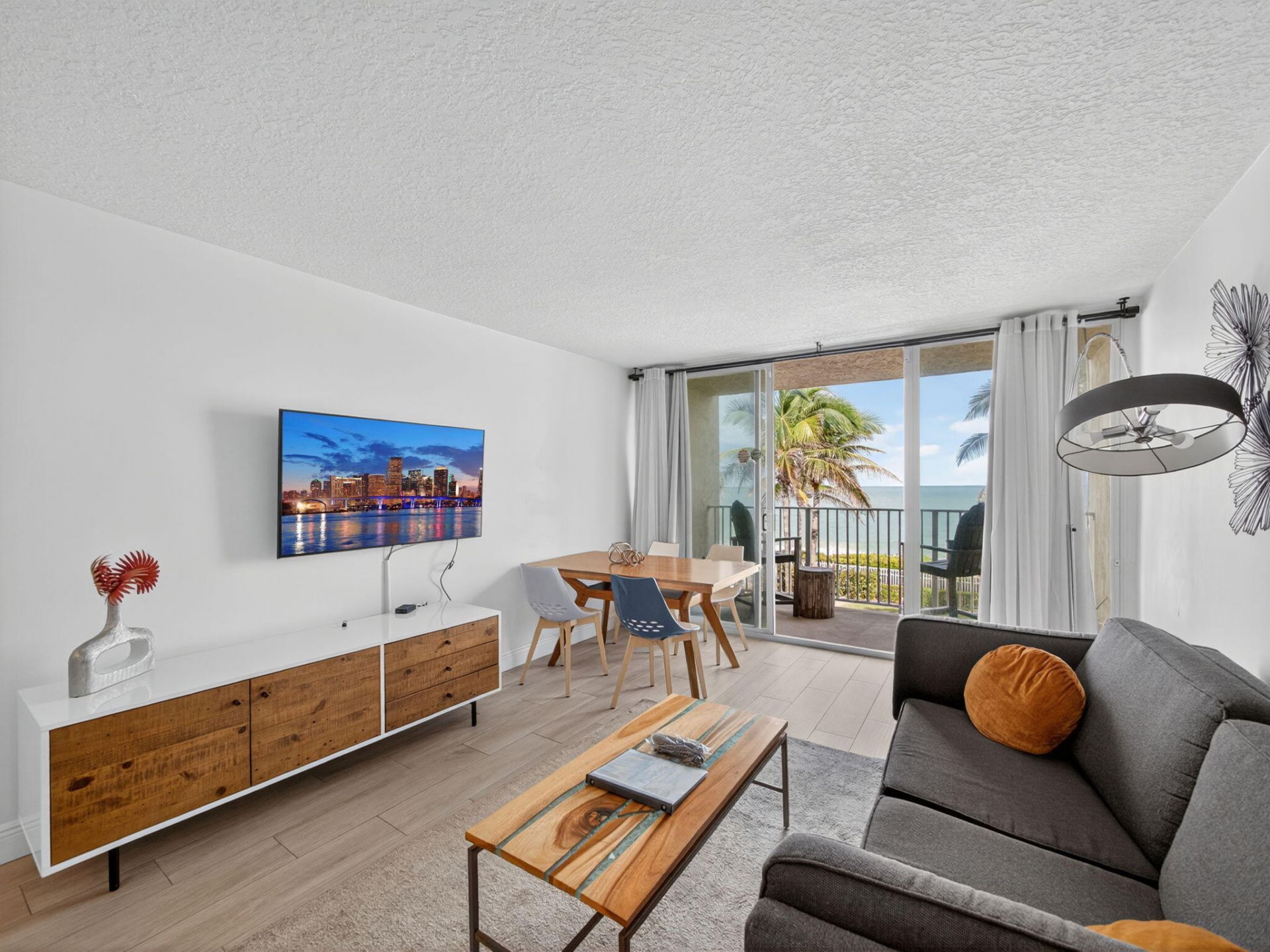 9800 S Ocean Drive, Unit 302, Jensen Beach, FL 34957 Photo