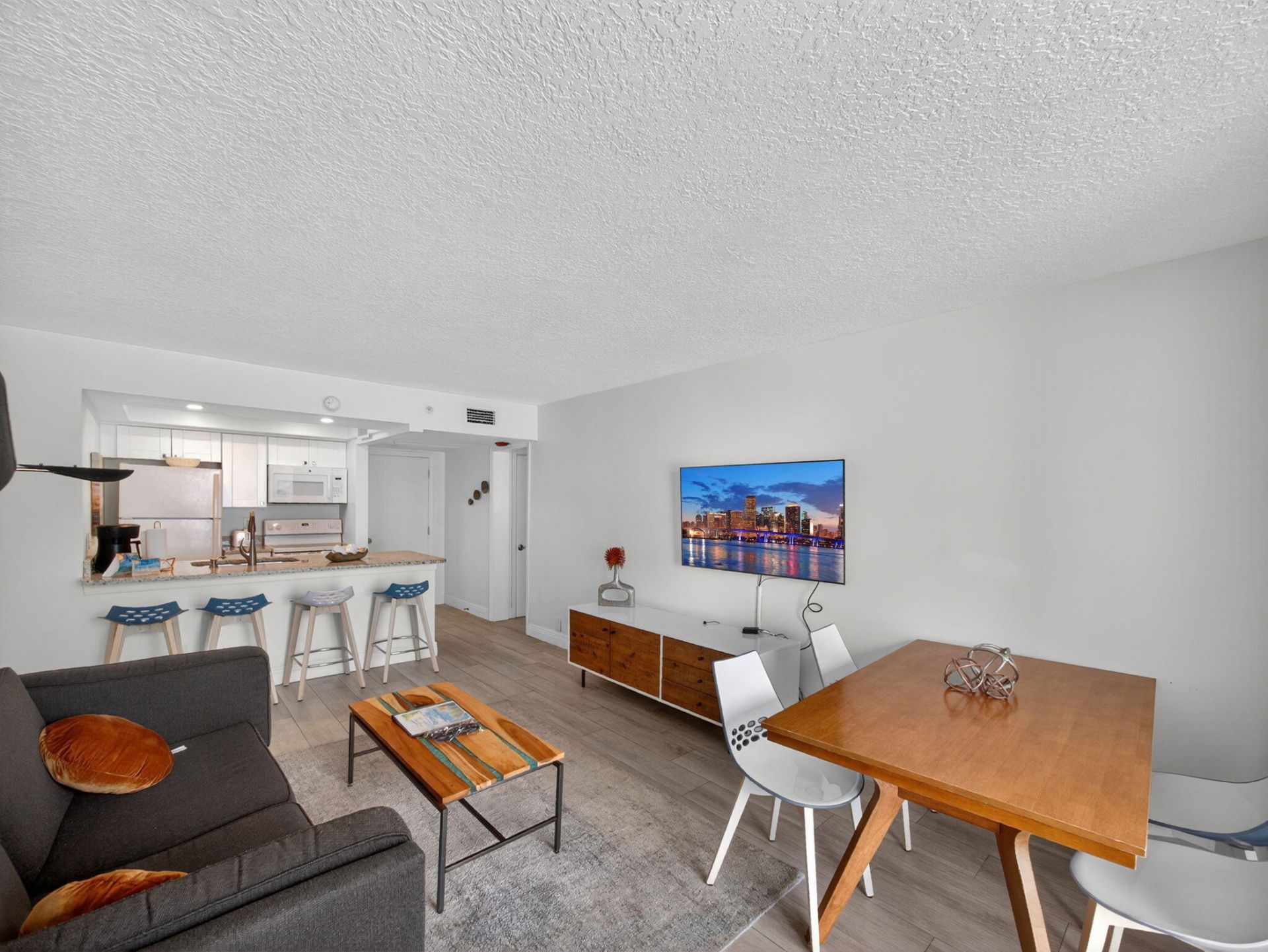 9800 S Ocean Drive, Unit 302, Jensen Beach, FL 34957 Photo