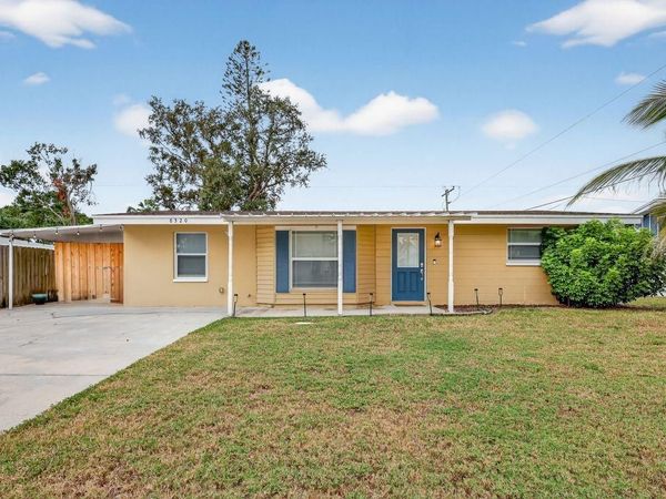 6320 CASE AVENUE, BRADENTON, FL 34207