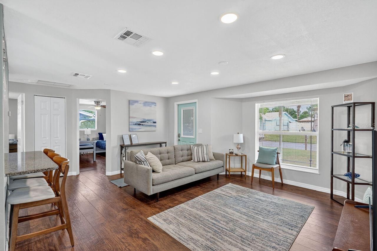 6320 Case Avenue, Bradenton, FL 34207 Photo