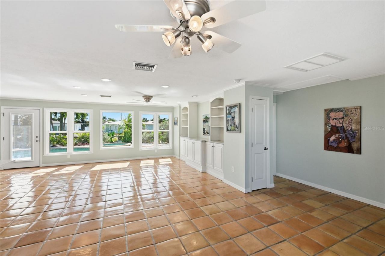 503 65th Street, Holmes Beach, FL 34217 Photo