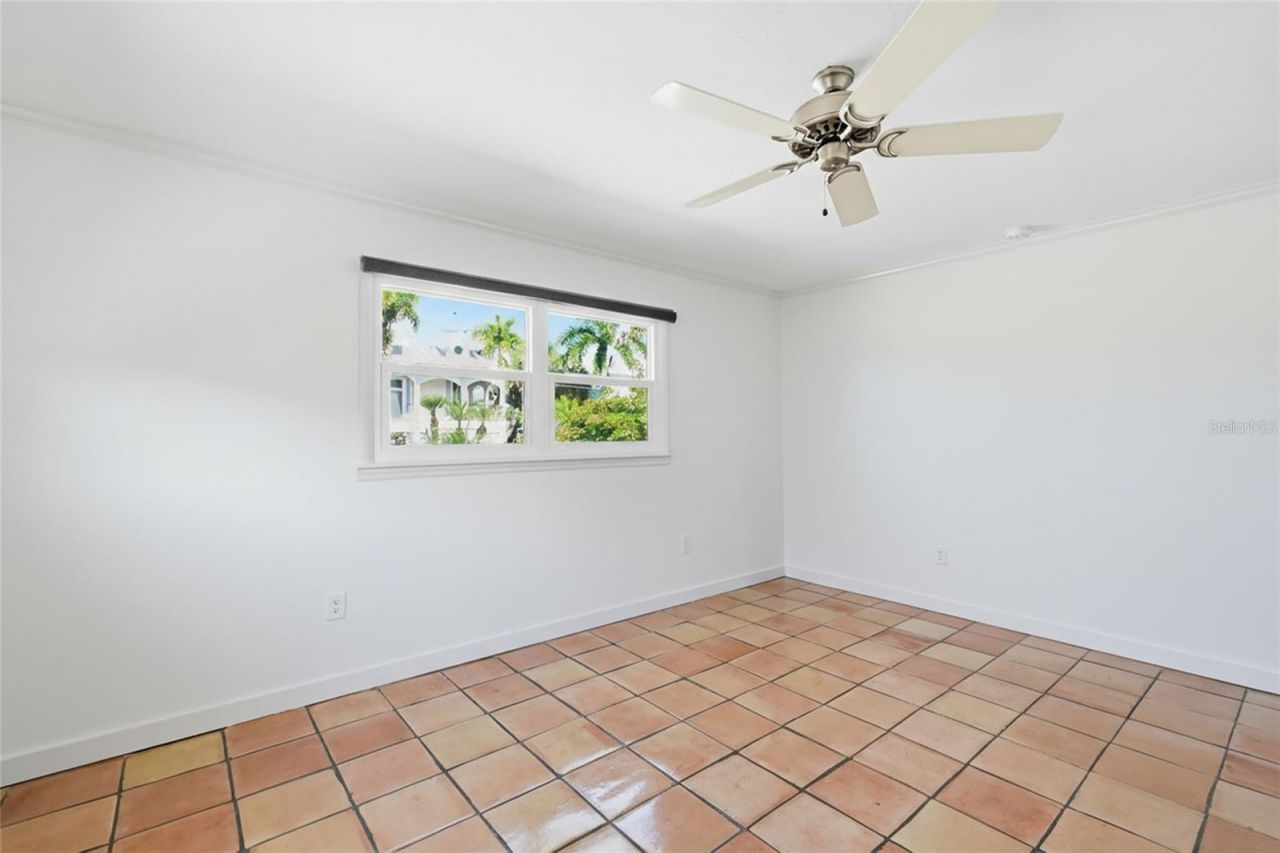 503 65th Street, Holmes Beach, FL 34217 Photo