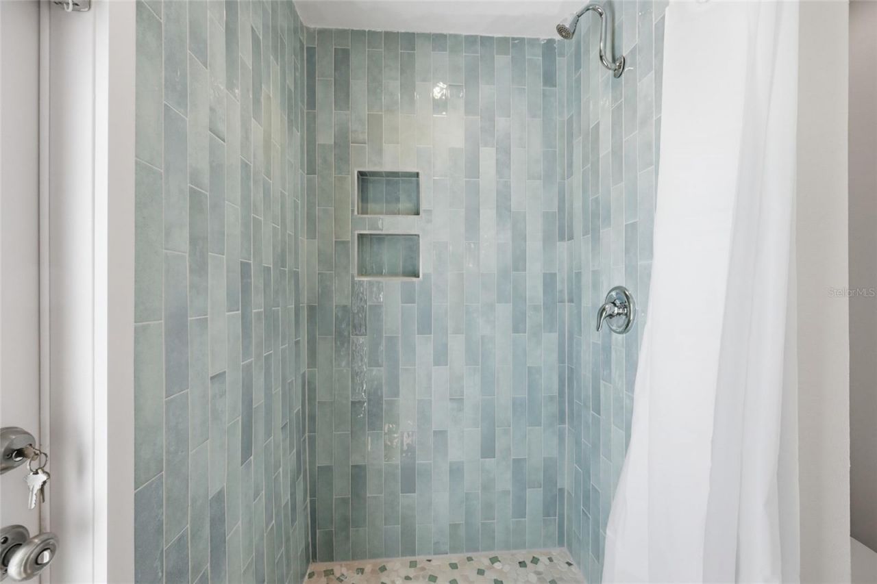 503 65th Street, Holmes Beach, FL 34217 Photo