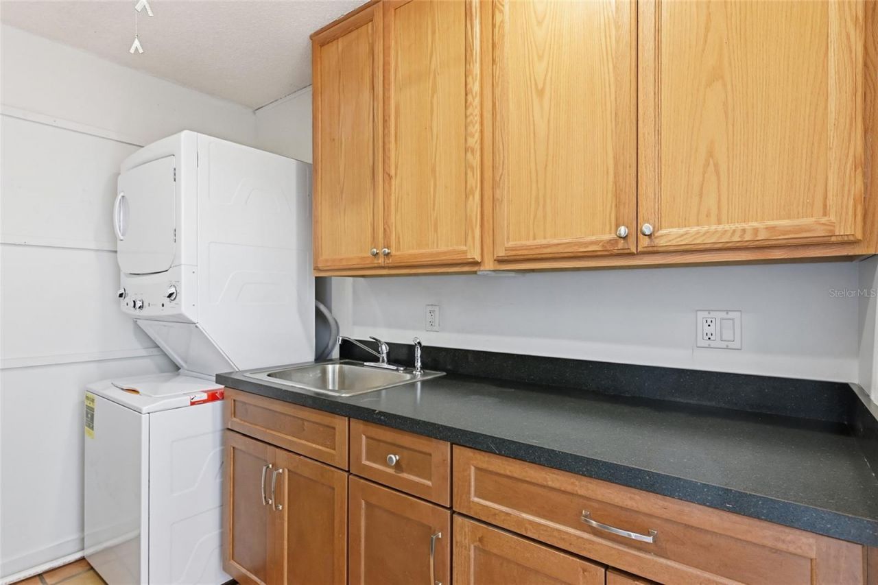 503 65th Street, Holmes Beach, FL 34217 Photo