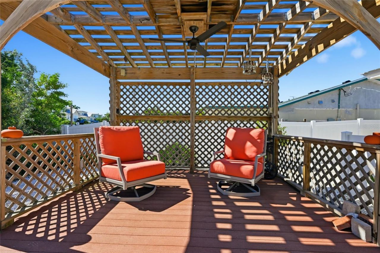 503 65th Street, Holmes Beach, FL 34217 Photo