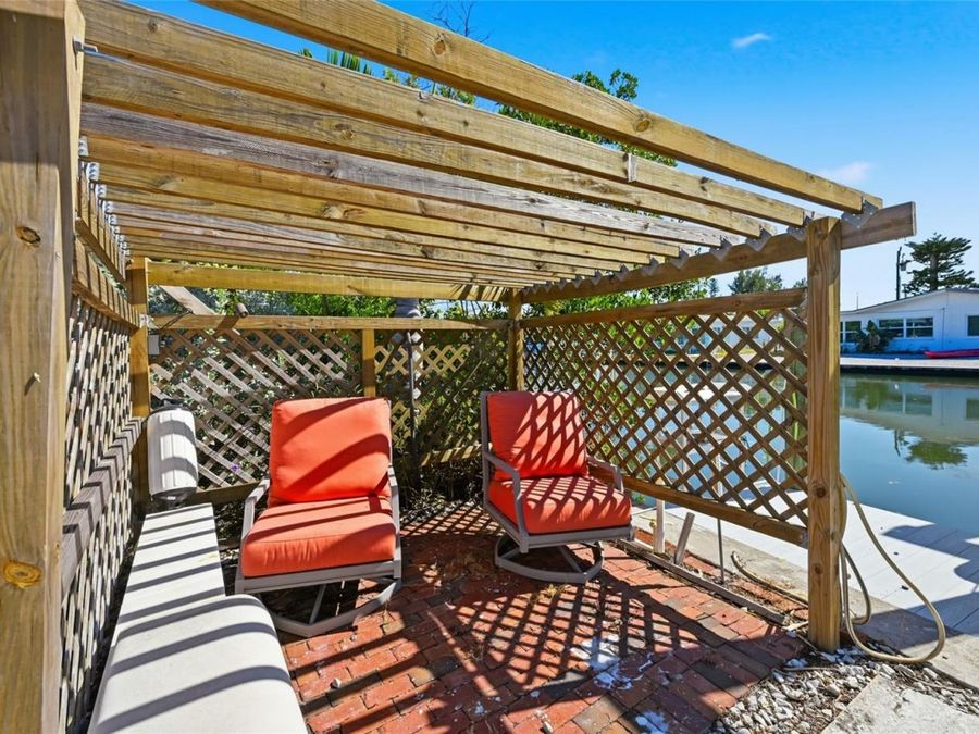 Property Image 43