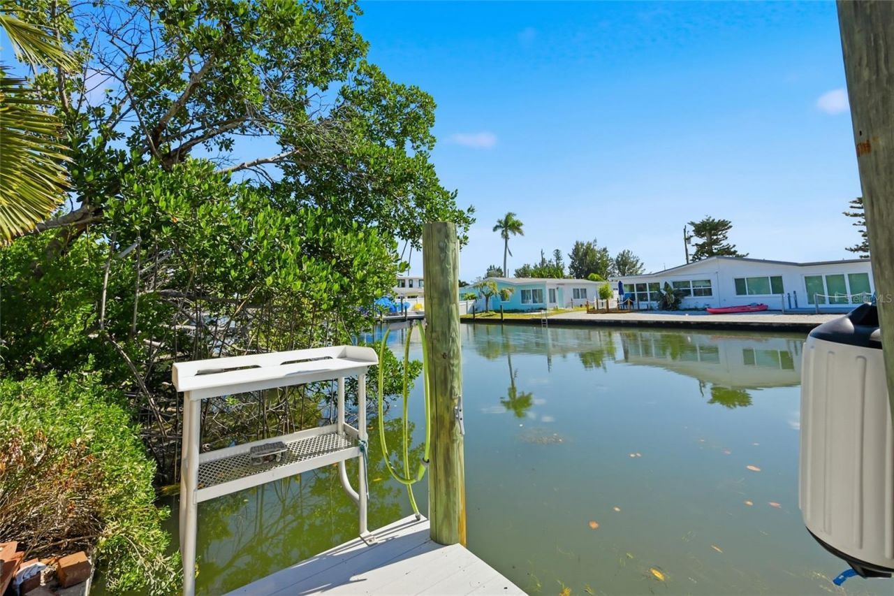 503 65th Street, Holmes Beach, FL 34217 Photo