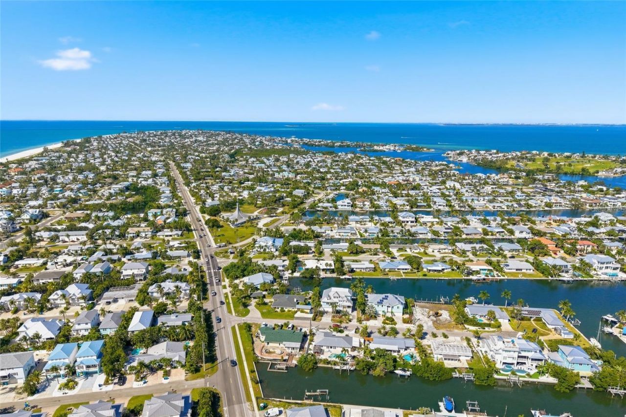 503 65th Street, Holmes Beach, FL 34217 Photo