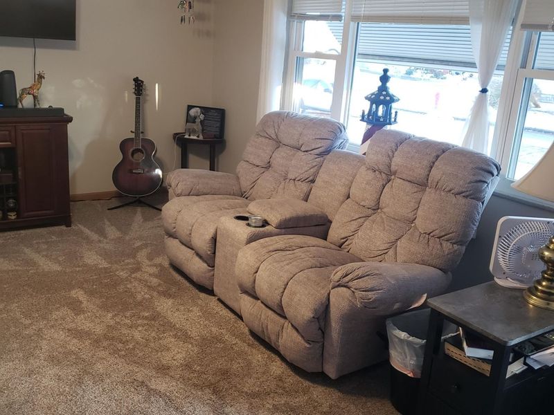 340 Gary Street, Ashville, OH 43103 Photo 10