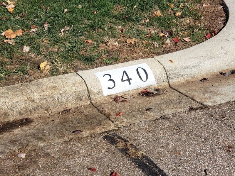 340 Gary Street, Ashville, OH 43103 Photo 3