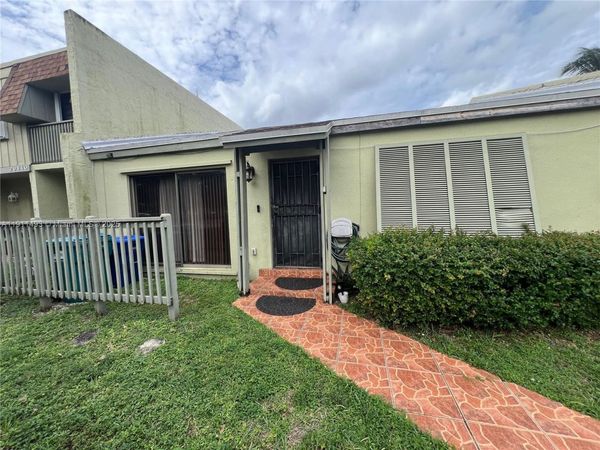 20442 NW 15th Ave, Unit 6, Miami Gardens, FL 33169