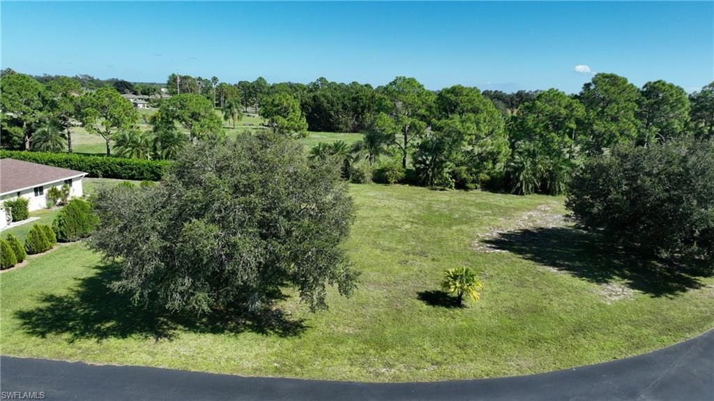 20083/085 Petrucka Cir N, Lehigh Acres, FL 33936 Photo