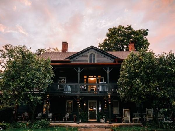 967 McAfee Glenwood Rd, Vernon, NJ 07418