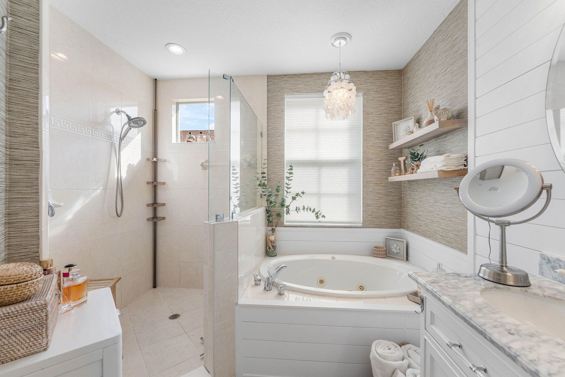 2446 San Pietro Circle, Palm Beach Gardens, FL 33410 Photo