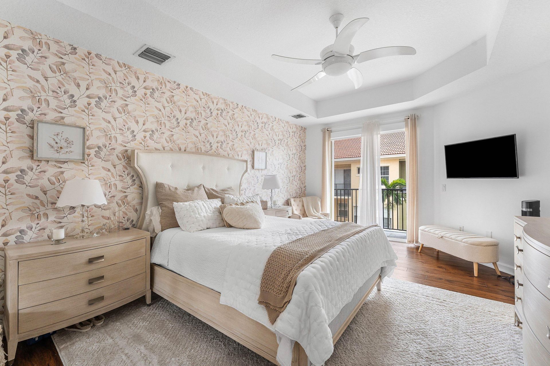 2446 San Pietro Circle, Palm Beach Gardens, FL 33410 Photo