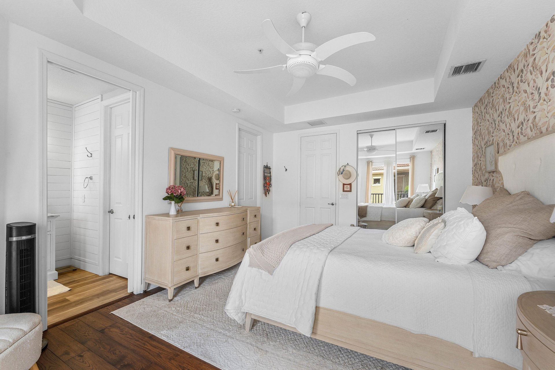 2446 San Pietro Circle, Palm Beach Gardens, FL 33410 Photo