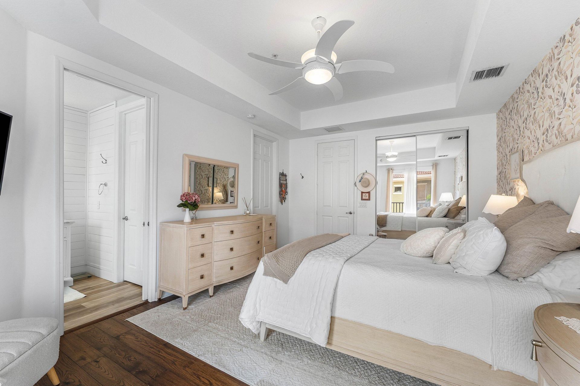 2446 San Pietro Circle, Palm Beach Gardens, FL 33410 Photo