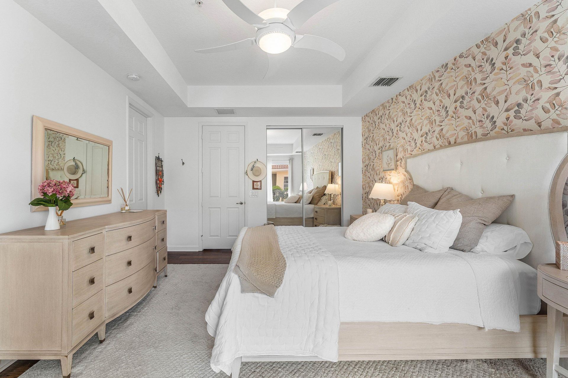 2446 San Pietro Circle, Palm Beach Gardens, FL 33410 Photo